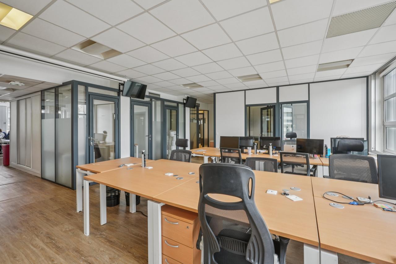 Bureau Neuilly-sur-Seine 322m² Location bureau Neuilly-sur-Seine Hauts-de-Seine OLBUR2103248 3